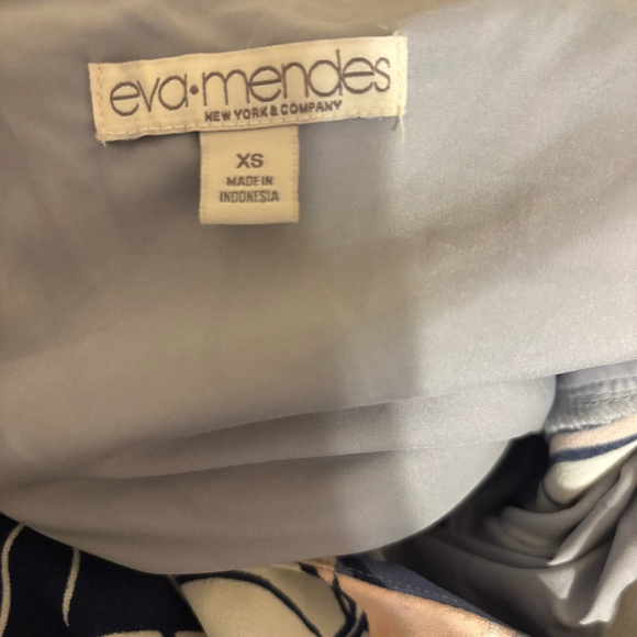 Women's Eva Mendes New York & Company Blue Pink Leaf Print Mini Dress XS - Picture 14 of 15